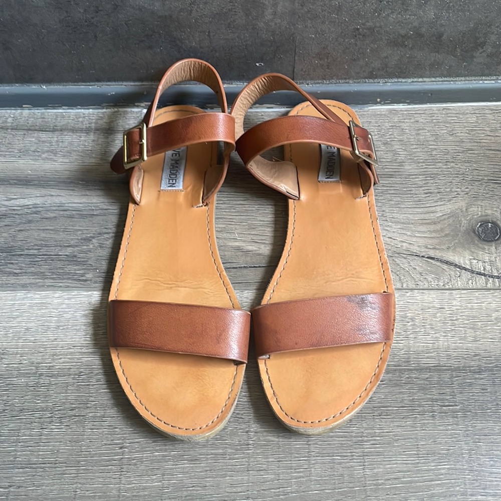 Steve Madden Brown Leather Sandels